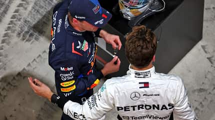 Max Verstappen - George Russell - Mercedes - Red Bull - GP Katar - 30. November 2024 Max Verstappen - George Russell - Mercedes - Red Bull - GP Katar - 30. November 2024