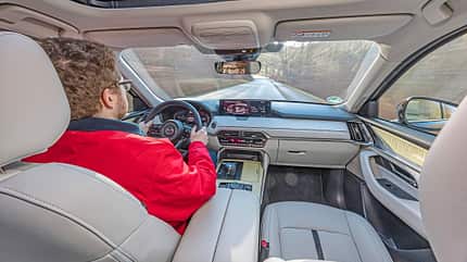 Mazda CX-80 und Kia Sorento Vergleichstest, ams0225 Mazda CX-80, Cockpit