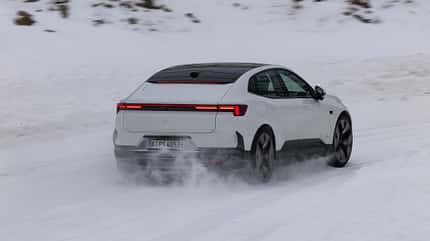 E-Autos im Schnee, Vergleichstest, ams0325 Polestar 4 Single Motor und Polestar 4 Dual Motor