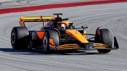 Oscar Piastri - McLaren - Pirelli - Test 2025 - Barcelona - Formel 1 Oscar Piastri - McLaren - Pirelli - Test 2025 - Barcelona - Formel 1