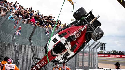 Guanyu Zhou - Silverstone-Crash - 2022