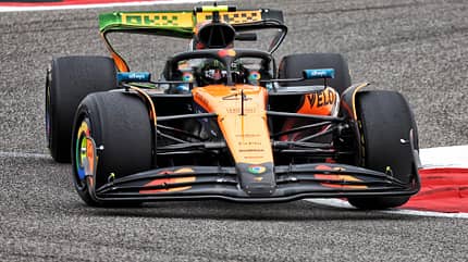 Lando Norris - McLaren - Formel 1 - Test - Bahrain - 26. Februar 2025 Lando Norris - McLaren - Formel 1 - Test - Bahrain - 26. Februar 2025