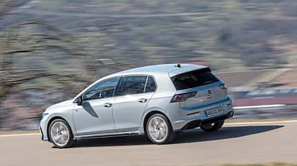 VW Golf 1.5 TSI und Cupra Leon 1.5 eTSI, AMS Vergleichstest, ams1025 VW Golf 1.5 TSI