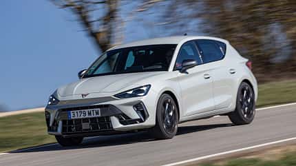 VW Golf 1.5 TSI und Cupra Leon 1.5 eTSI, AMS Vergleichstest, ams1025 Cupra Leon 1.5 eTSI