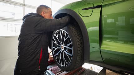 Dauertest Porsche Taycan 4 Cross Turismo, AMS Einzeltest, ams1125 Porsche Taycan 4 Cross Turismo, Prüfstand