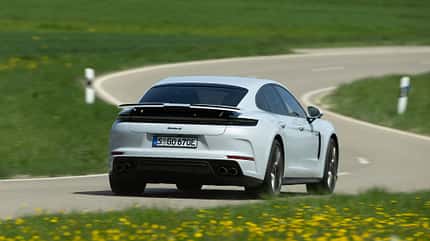 Porsche Panamera Turbo S E-Hybrid und BMW M5, AMS Vergleichstest, ams1325 Porsche Panamera Turbo S E-Hybrid