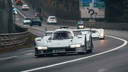 Porsche 963 RSP - LMDh-Auto mit Straßenzulassung - Le Mans - 2025 Porsche 963 RSP - LMDh-Auto mit Straßenzulassung - Le Mans - 2025