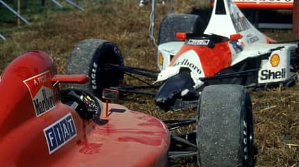 Ayrton Senna vs. Alain Prost - GP Japan 1990 Ayrton Senna vs. Alain Prost - GP Japan 1990