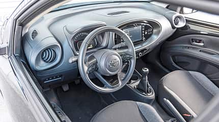 Kia Picanto und Toyota Aygo X, AMS Vergleichstest, ams1725 Toyota Aygo X, Cockpit