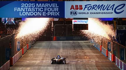 Formel E 2024/2025 - London Rennen 2 - Nick Cassidy - Jaguar