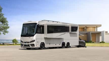 Assoluto Außen, Liner, Reisemobil