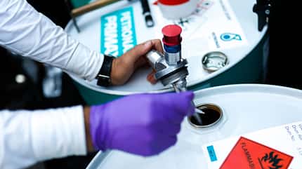 Formel 1 - Benzin - Petronas - 2025