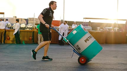 Formel 1 - Benzin - Petronas - 2025