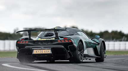 Aston Martin Valhalla