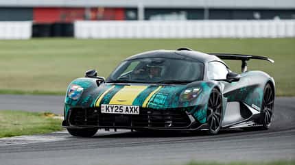 Aston Martin Valhalla