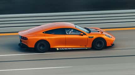 Mercedes-AMG Concept GT XX bei Rekordfahrt in Nardò