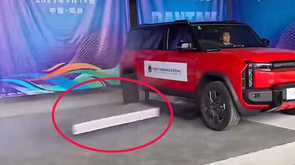 Batterie-Auswurftechnologie Joyson Group