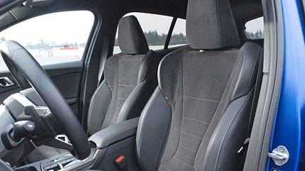 BMW 120, Sitze