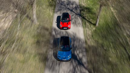 Nissan Micra, Mini Cooper SE, VT, ams1126 Nissan Micra, Mini Cooper SE