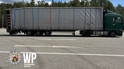 07/2026, Lkw A6 Polizei Defekt Lkw A6 Polizei Defekt