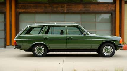 08/2026, Mercedes-Benz, 280 TE, S 123, Kombi, Oldtimer Mercedes-Benz 280 TE (1977) S123 T-Modell 870 Nickelgrün
