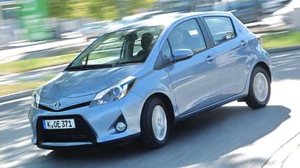 Honda Jazz Hybrid, Toyota Yaris Hybrid, ams2112, Vergleich Toyota Yaris 1.5 VVT-i Hybrid Life, Frontansicht