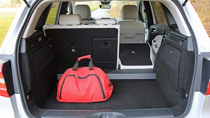 Mercedes B 200 NGD, asv0714, Fahrbericht Mercedes B 200 NGD, Kofferraum, Durchlade