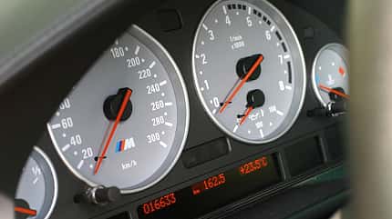 BMW M5 E39, yt0415, Fahrbericht BMW M5 E39, Rundinstrumente