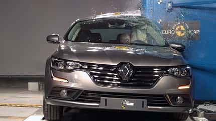 12/2015 EuroNCAP Crashtest Renault Talisman 12/2015 EuroNCAP Crashtest Renault Talisman