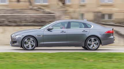 Jaguar XF 30d, ams2415, Vergleich Jaguar XF 30d, Seitenansicht