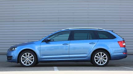 Skoda Octavia, ams2515, Gebrauchtwagen Skoda Octavia, Seitenansicht