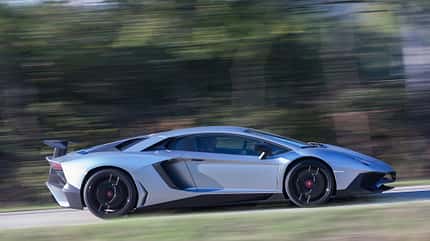 Lamborghini Aventador LP750 SV, ams_Sonderheft, Fahrbericht Lamborghini Aventador LP750 SV, Seitenansicht