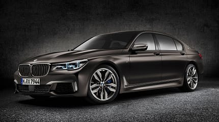 02/2016 BMW M760Li xDrive 02/2016 BMW M760Li xDrive