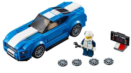 LEGO Speed Champions Set - sieben Autolegenden LEGO Speed Champions Set - sieben Autolegenden