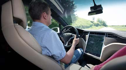 Tesla Model X Fahrbericht Elektroauto SUV Tesla Model X 2016