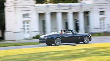 Rolls-Royce Phantom Drophead Cabrio, ams1516, Fahrbericht Rolls-Royce Phantom Drophead Cabrio, Wien, Zentralfriedhof