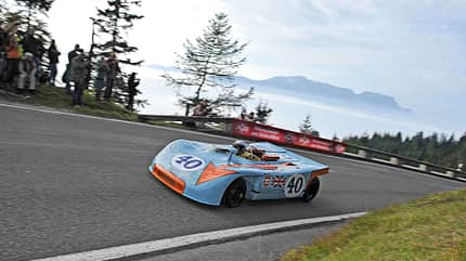 Klassiker-Reise-Ziele-Im-Herbst-Oldtimer Klassiker-Reise-Ziele-Im-Herbst-Oldtimer