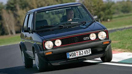 VW Golf I GTI Pirelli - Sonderedition 1983 - Kompaktsportwagen VW Golf I GTI Pirelli - Sonderedition 1983 - Kompaktsportwagen