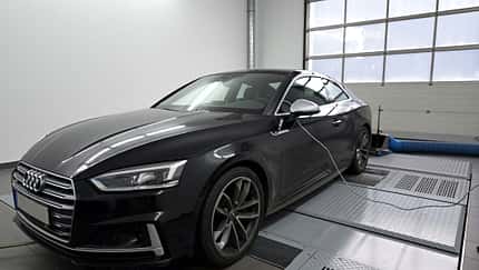 Audi S5 von Speedbuster