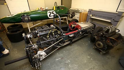 Lotus 25 - Lotus 18 - Classic Team Lotus - Lotus Workshop - Werkstatt - Hethel - England 