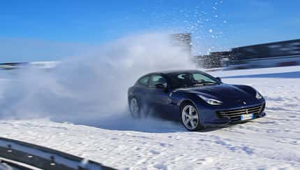 Ferrari GTC4 Lusso, Schnee, Nürburgring