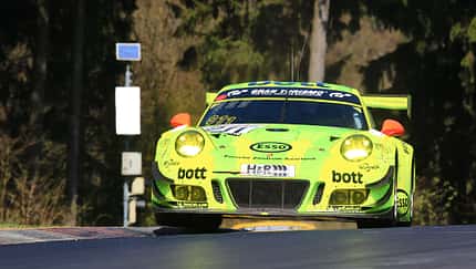 Manthey Porsche 911 - VLN 2 - 8. April 2017