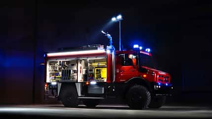Mercedes Sonderfahrzeuge RETTmobil 2017
