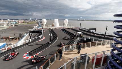 Norwegian Joy Kartbahn