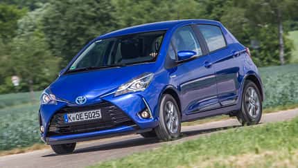 Toyota Yaris Hybrid (XP13), Front