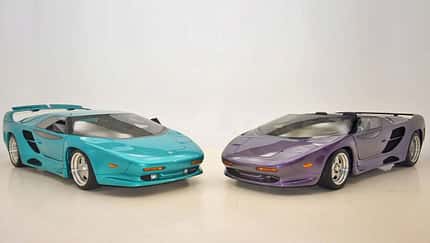 Vector WX3-Coupe und WX3-Roadster