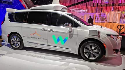 Renault kooperiert mit Waymo