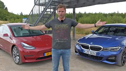 Tesla Model 3 gegen BMW 330i