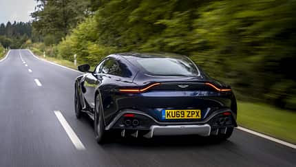 Aston Martin Vantage, Exterieur