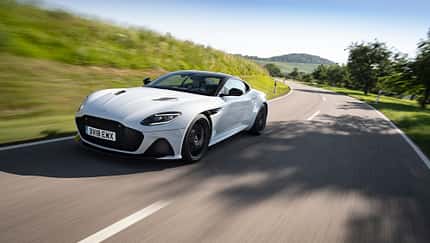 Aston Martin DBS Superleggera, Exterieur